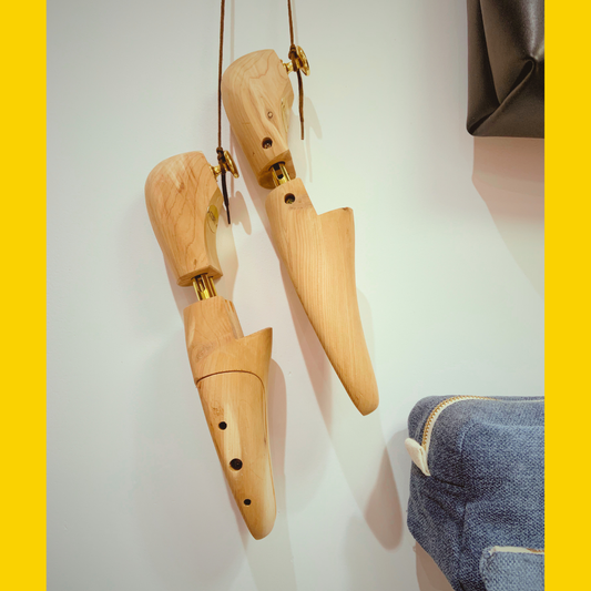 La Paire d'Embauchoir en cèdre